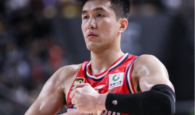 开云-郭艾伦重伤广州爆冷力克山东 徐昕17+10+4帽克里斯22+16