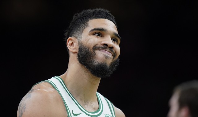 开云体育-米勒：凯尔特人从没催过塔图姆 自始至终都是他自己想尽快复出