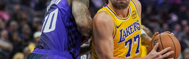 开云-湖人爆冷负国王！东契奇42+7+8詹姆斯22分 威少蒙克轰48分弑旧主