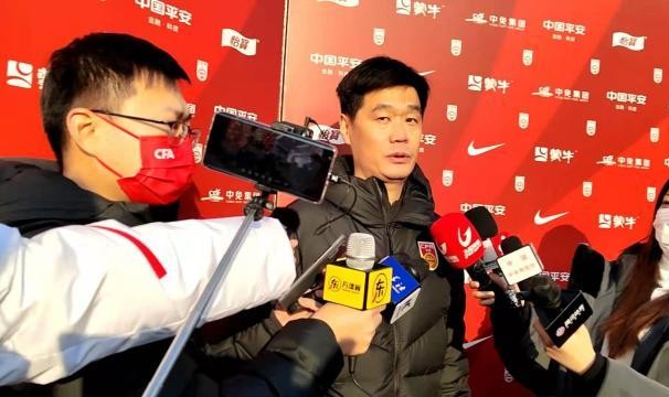 李霄鹏：新年争取“不掉链子” 先全力专注日中战